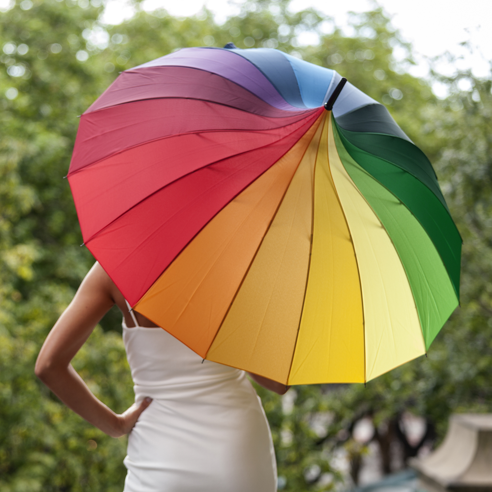 Large Pagoda Rainbow Umbrella (17004)